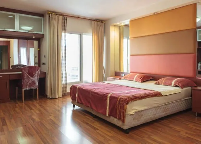 Jj Suites Hotel Bangkok