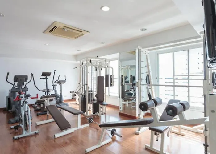 Jj Suites Hotel *