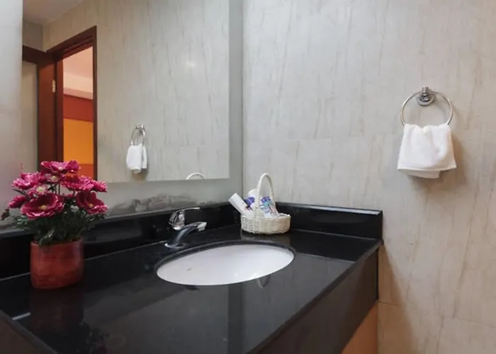 Jj Suites Hotel